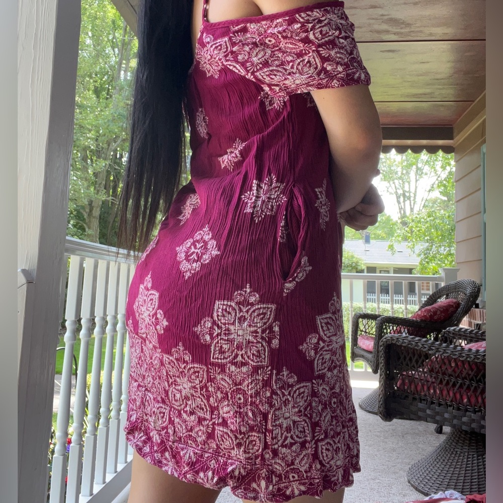 Dress - Picture 4 of 4